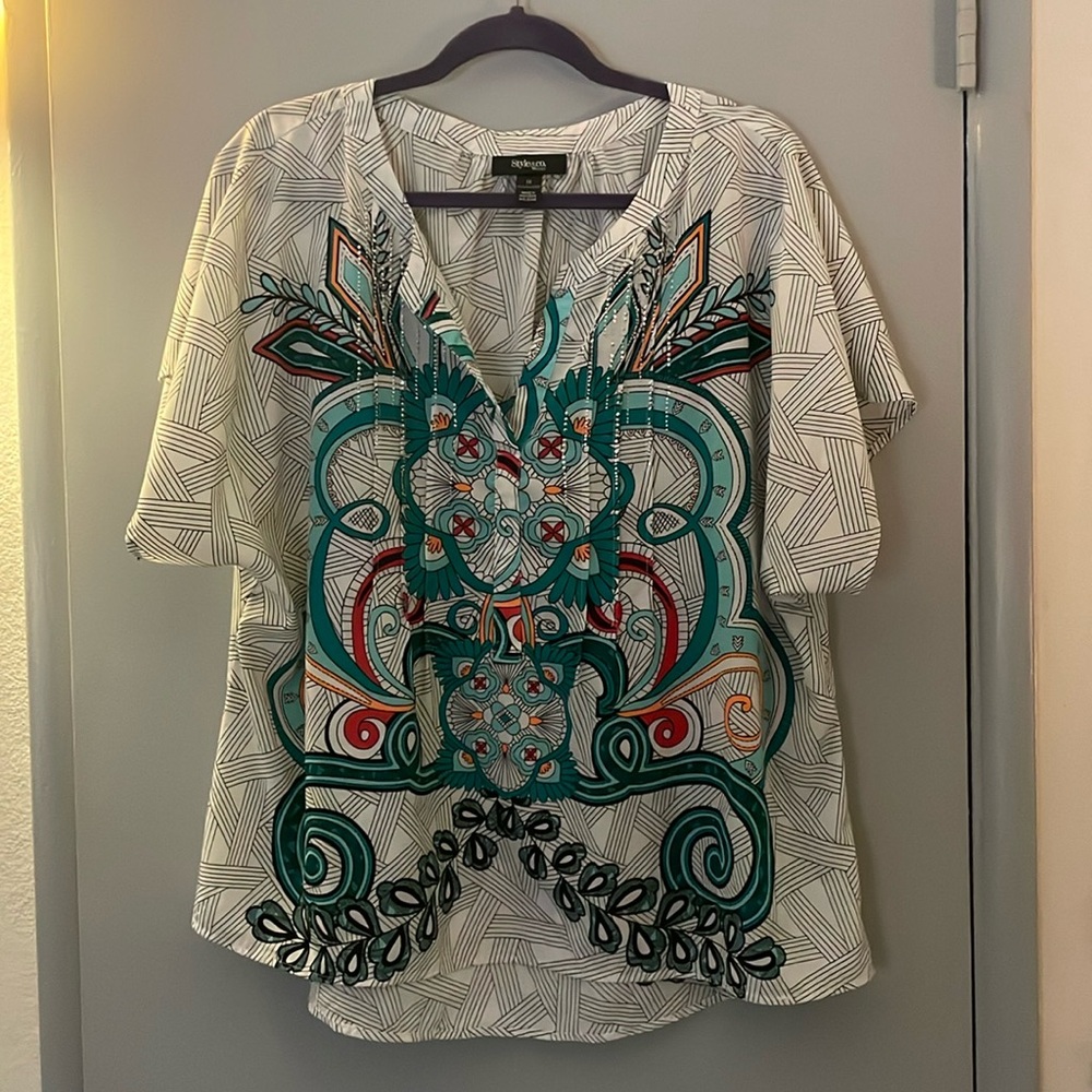 Style & Co. Woman Short Sleeve Abstract Design Blouse/Top With Silver Studs